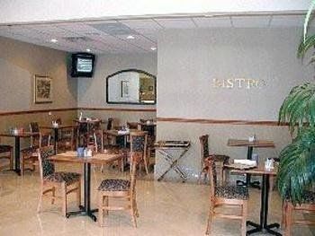 Hotel Clarion Fort Myers Restaurant foto